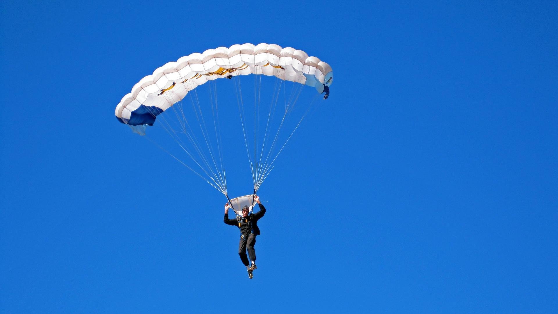 德甲榜首大战结束 双方各取一分