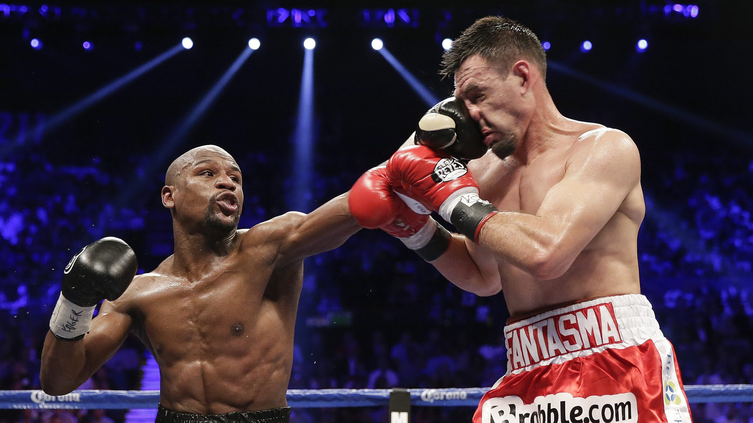 税务与银行系统职工运动会 账本之外在跑道上分高下